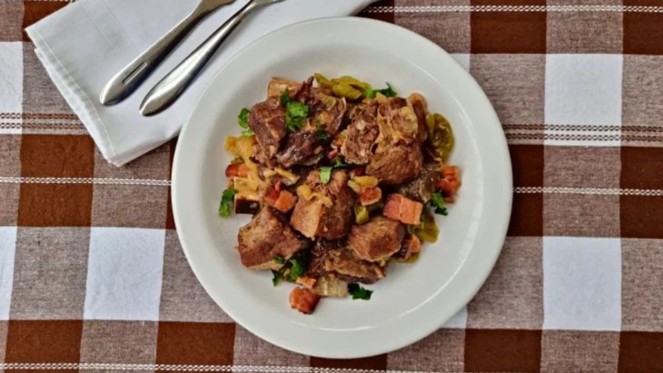 Receita Fácil – Costela na panela de pressão: opção pronta em apenas 60 min