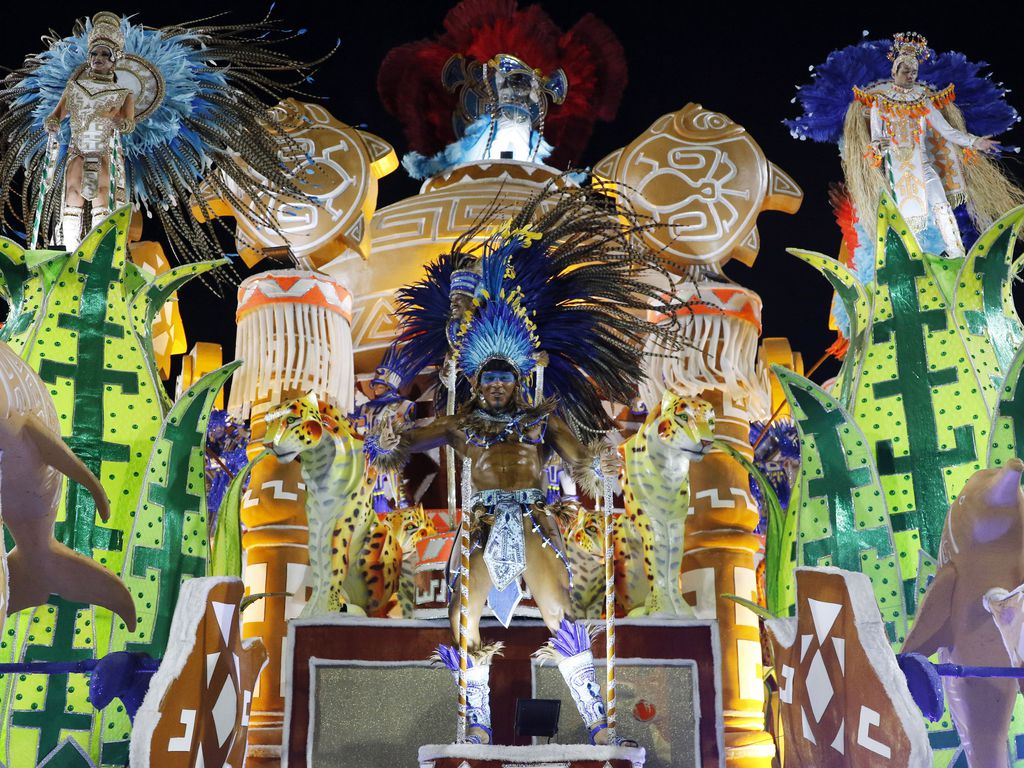 Rio de Janeiro (RJ), 20/02/2023 - A escola de samba Paraíso do Tuiuti desfila enredo sobre os búfalos da Ilha de Marajó, no Sambódromo da Marquês de Sapucaí. Foto: Fernando Frazão/Agência Brasil