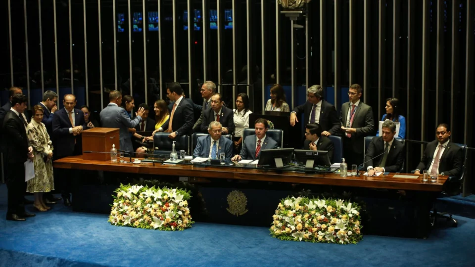 Nova Mesa do Senado deixa de fora senadoras