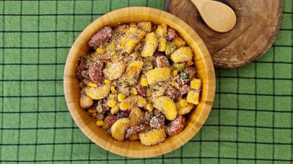 Receita Fácil – Farofa de banana-da-terra: prato pronto em apenas 40 minutos
