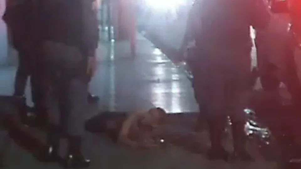 VÍDEO: perseguição policial termina com suspeito baleado em Manaus