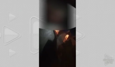 VÍDEO: homem é executado a tiros ao sair de barbearia em Manaus