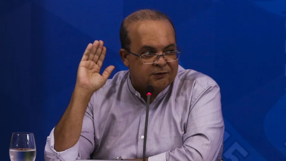 Ibaneis pretende questionar afastamento do governo do DF nos próximos 15 dias