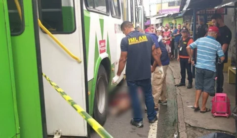 VÍDEO: idoso morre após ser atropelado por ônibus na Zona Oeste de Manaus
