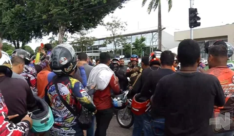 Motociclistas por aplicativo protestam contra PL de vereador que ‘prejudica’ categoria em Manaus