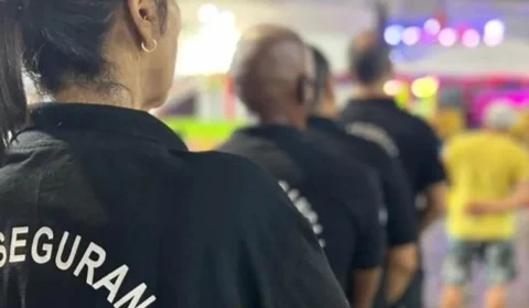 Mulher é presa em flagrante após chamar ambulante de ‘macaco’ em Salvador