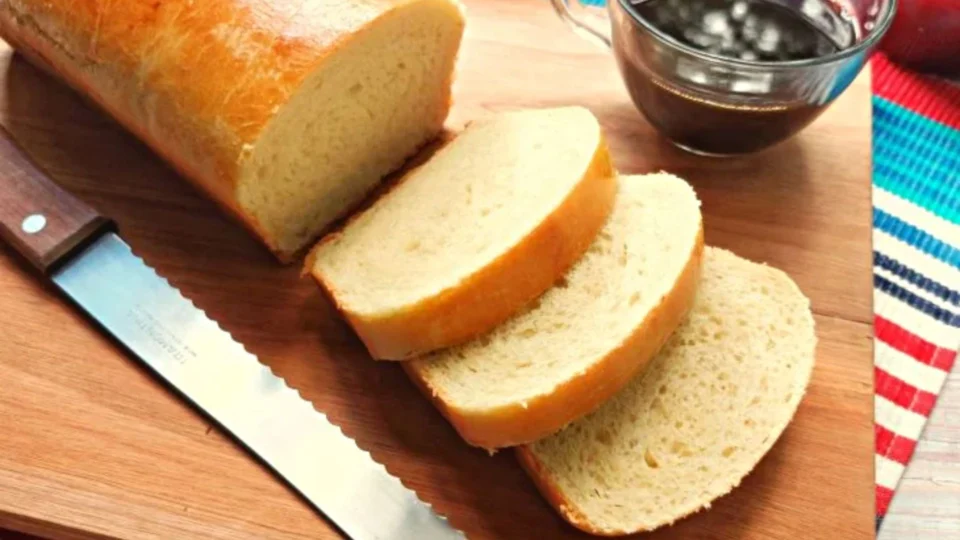 Receita Fácil – Pão caseiro fofinho: opção pronta em apenas 180 minutos