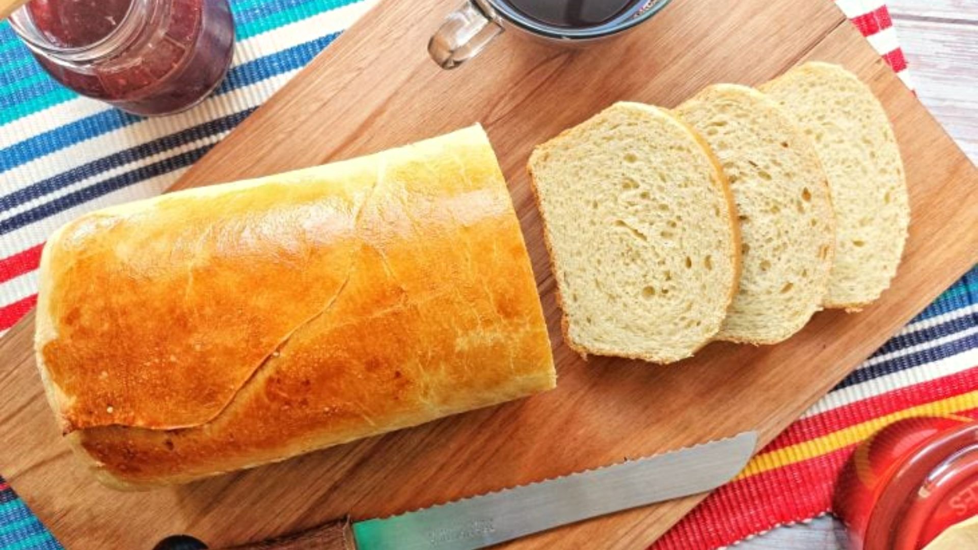 Pão caseiro fofinho - Foto: Reprodução/Receitaria