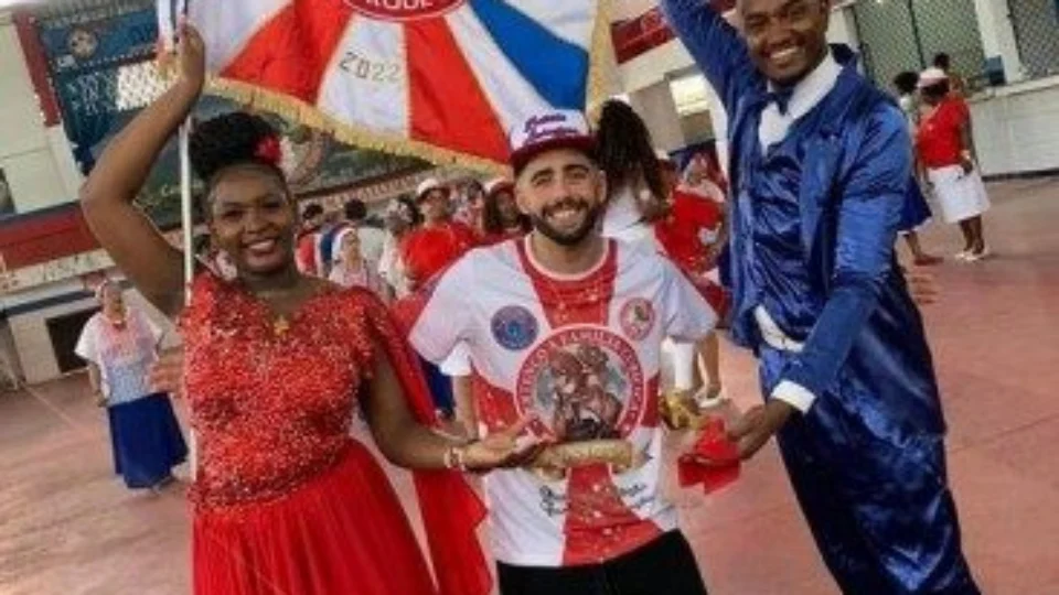 Pedro Scooby comenta sobre primeira audiência com a ex-Luana Piovanni