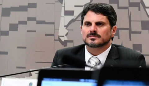 Moraes determina que Marcos do Val preste depoimento à PF em até 5 dias