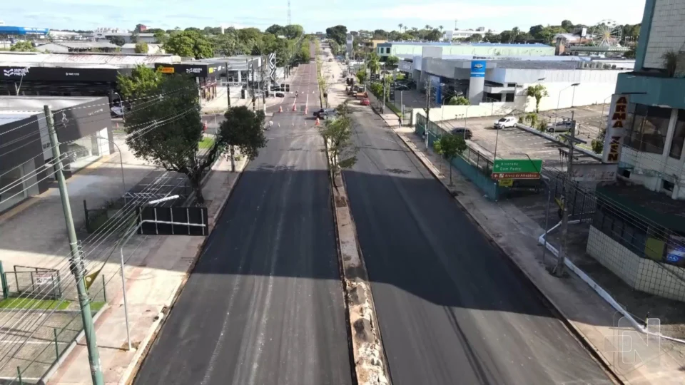 VÍDEO: fluxo de trânsito é liberado após fim de obras na Av. Djalma Batista