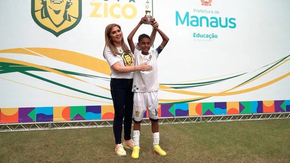 Revelado na Copa Zico, talento amazonense é chamado para teste no Flamengo