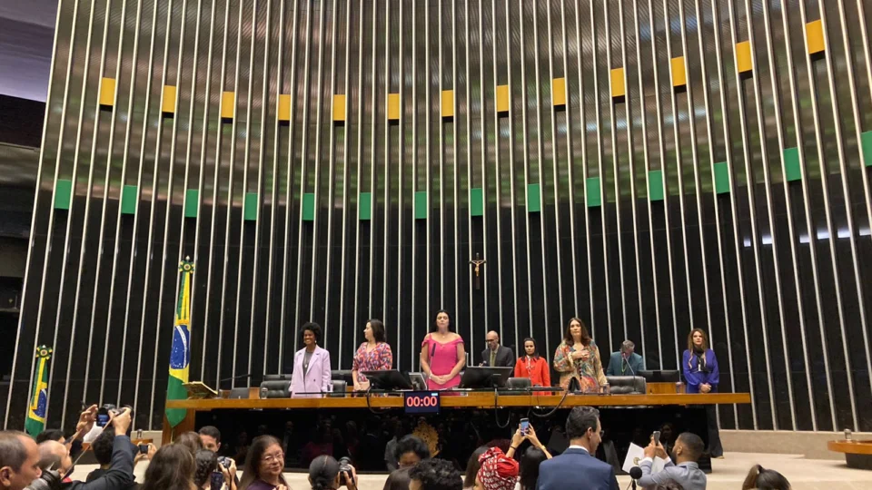 Dia da Mulher: ‘80% dos mandatos da Câmara são de homens’, diz deputada