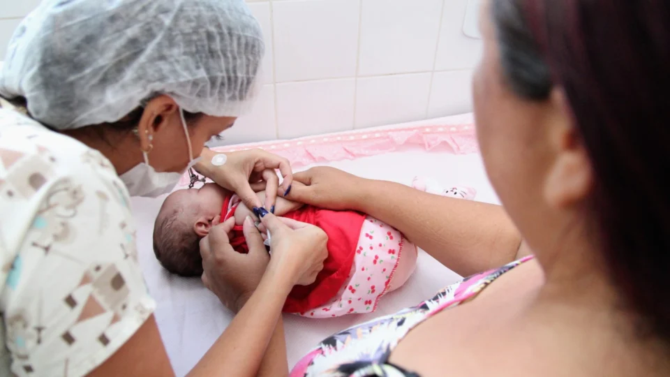 Amapá decreta situação de emergência após surto de síndrome gripal em bebês