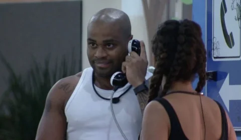 BBB 23: Cezar atende ao Big Fone e se livra do Paredão