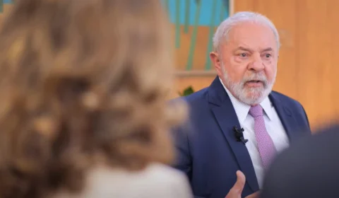 Lula retorna ao Brasil com comando da GSI e ministro do STF pendente