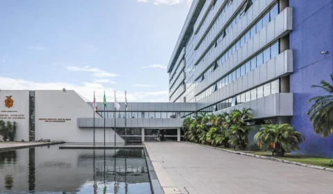 Aleam inicia tramitação de 20 projetos de lei no AM; confira destaques