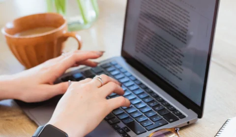 Empresa de tecnologia abre vagas de empregos para candidatos de todo o país