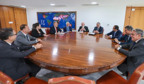 Reforma tributária: prefeitos querem participar de debate em Brasília