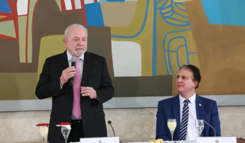 Ministro da Educação fará debate para nova proposta do ensino médio, diz Lula