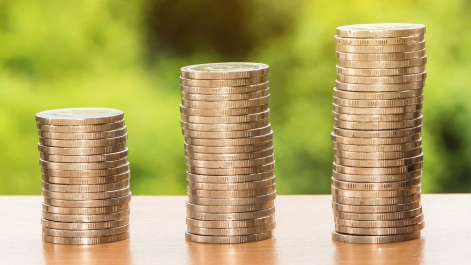 Projeção de alta do PIB de 2023 continua em 1,00%, aponta pesquisa