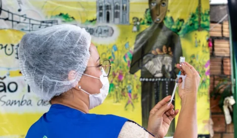 Quilombolas recebem vacina bivalente contra Covid-19 em Manaus