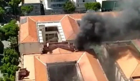 VÍDEO: incêndio atinge escola com 2 mil alunos em Belo Horizonte