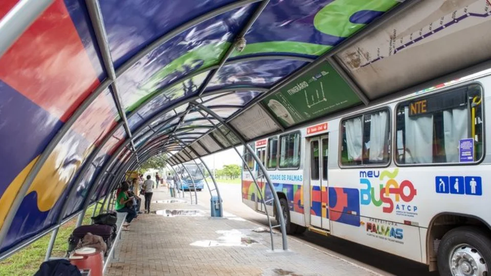 Transporte público passa a ser gratuito aos fins de semana em Palmas, no TO