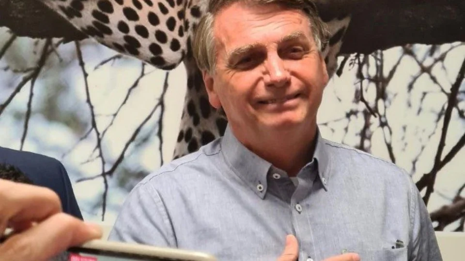 Bolsonaro critica governo Lula durante discurso: ‘não vão fazer o que bem quer’