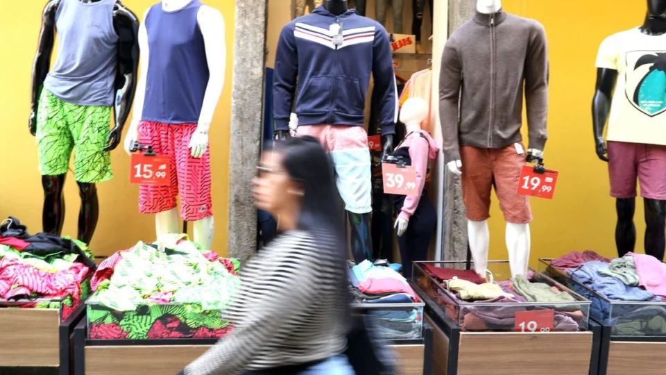 Semana Santa: veja horário do comércio em Manaus