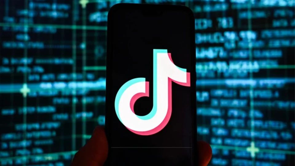 Governo dos EUA lança investigação contra ByteDance, empresa dona do TikTok