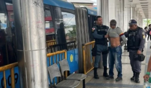 Homem é preso por importunação sexual dentro de ônibus em Manaus