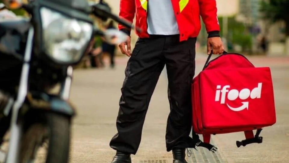 iFood cita dificuldades com cenário econômico e demite 355 funcionários