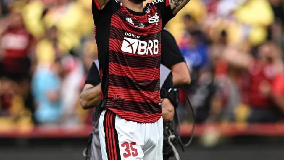 Flamengo ‘erra pix’ de João Gomes e envia R$ 2 milhões para outro por engano