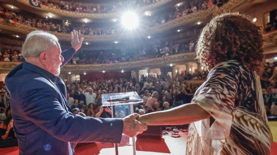 Lula anuncia decreto com alterações na Lei Rouanet; confira detalhes