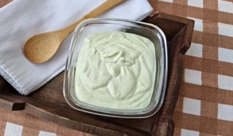 Receita Fácil – Maionese de leite temperada: opção pronta em apenas 30 min