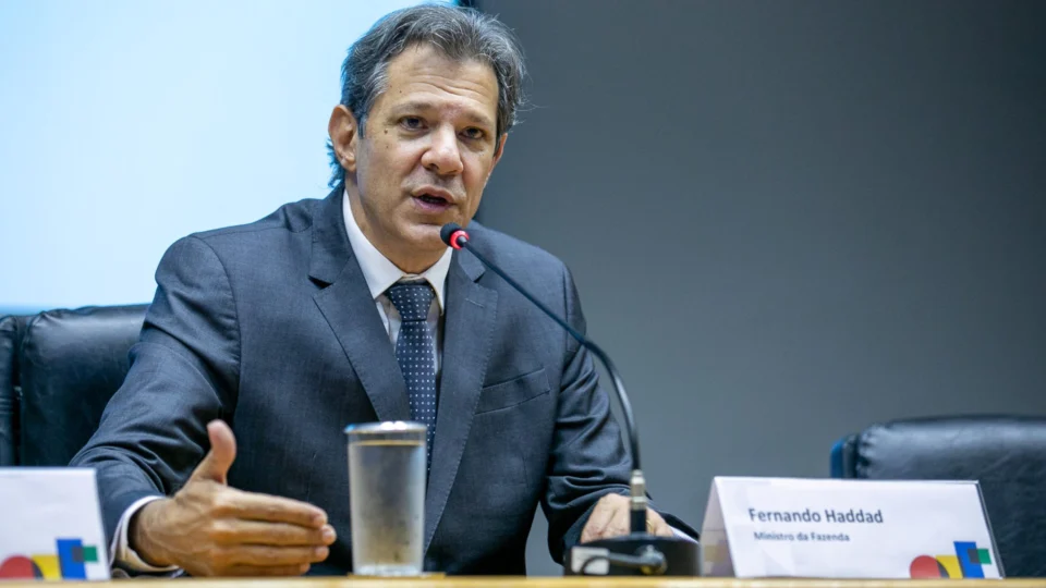 Fernando Haddad e Campos Neto se reúnem no Ministério da Fazenda