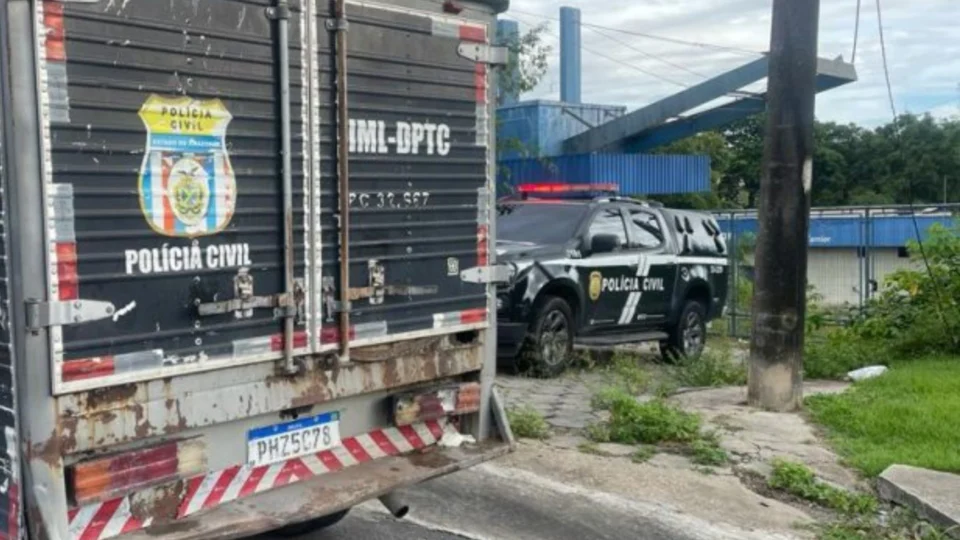 Corpo de homem é encontrado em fábrica abandonada em Manaus