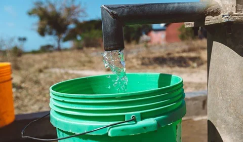 Lula assina decretos que revisam o saneamento básico, nesta quarta (5)