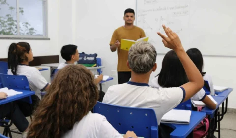 Governo Federal recompõe Fórum Nacional da Educação nesta terça-feira