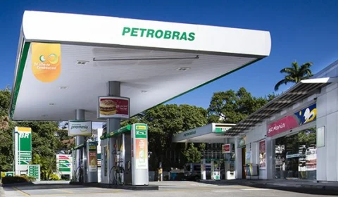 Projeto de Lei quer obrigar postos BR a instalar carregadores elétricos