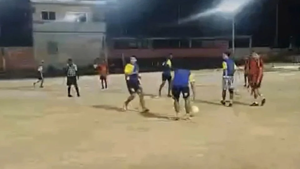 VÍDEO: tiroteio em partida de futebol foi transmitido ao vivo em Manaus