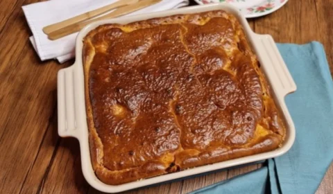 Receita Fácil – Torta de frango: refeição deliciosa pronta em apenas 70 min
