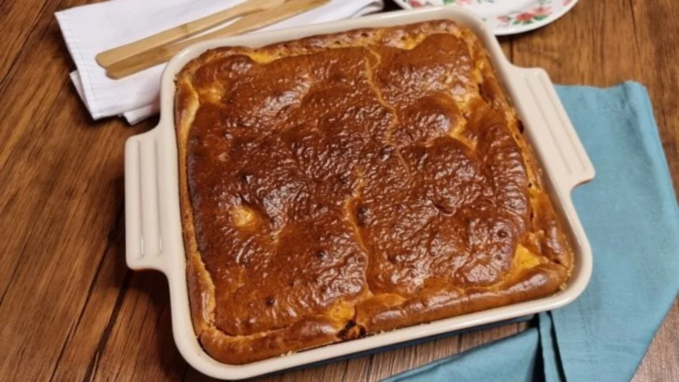 Receita Fácil – Torta de frango: refeição deliciosa pronta em apenas 70 min