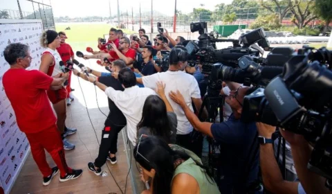 Em entrevista pré-treino, David Luiz defende Vítor Pereira, técnico do Flamengo