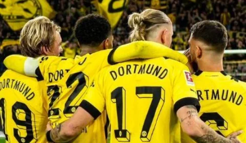 Campeonato Alemão: Borussia goleia Eintracht Frankfurt e vira líder