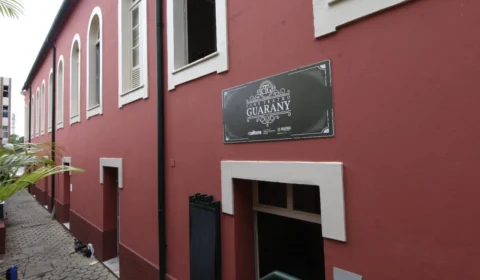 Cineteatro Guarany exibe obras de cinema de artistas amazonenses neste sábado