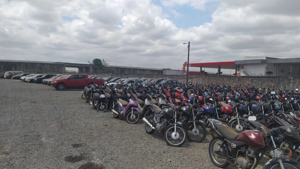 Detran Roraima realiza leilão com 246 veículos a partir de R$ 50