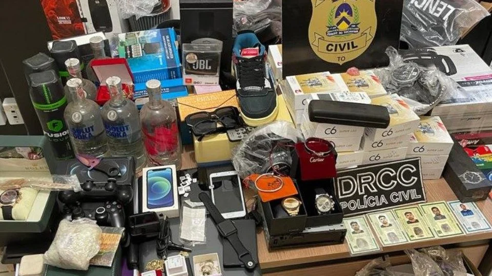 Operação Fake Card apreende itens de luxo e celulares em Tocantins
