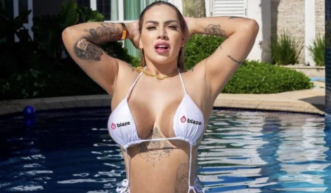 Juju Ferrari mostra cintura finíssima após procedimentos: ‘Não tirei a costela’